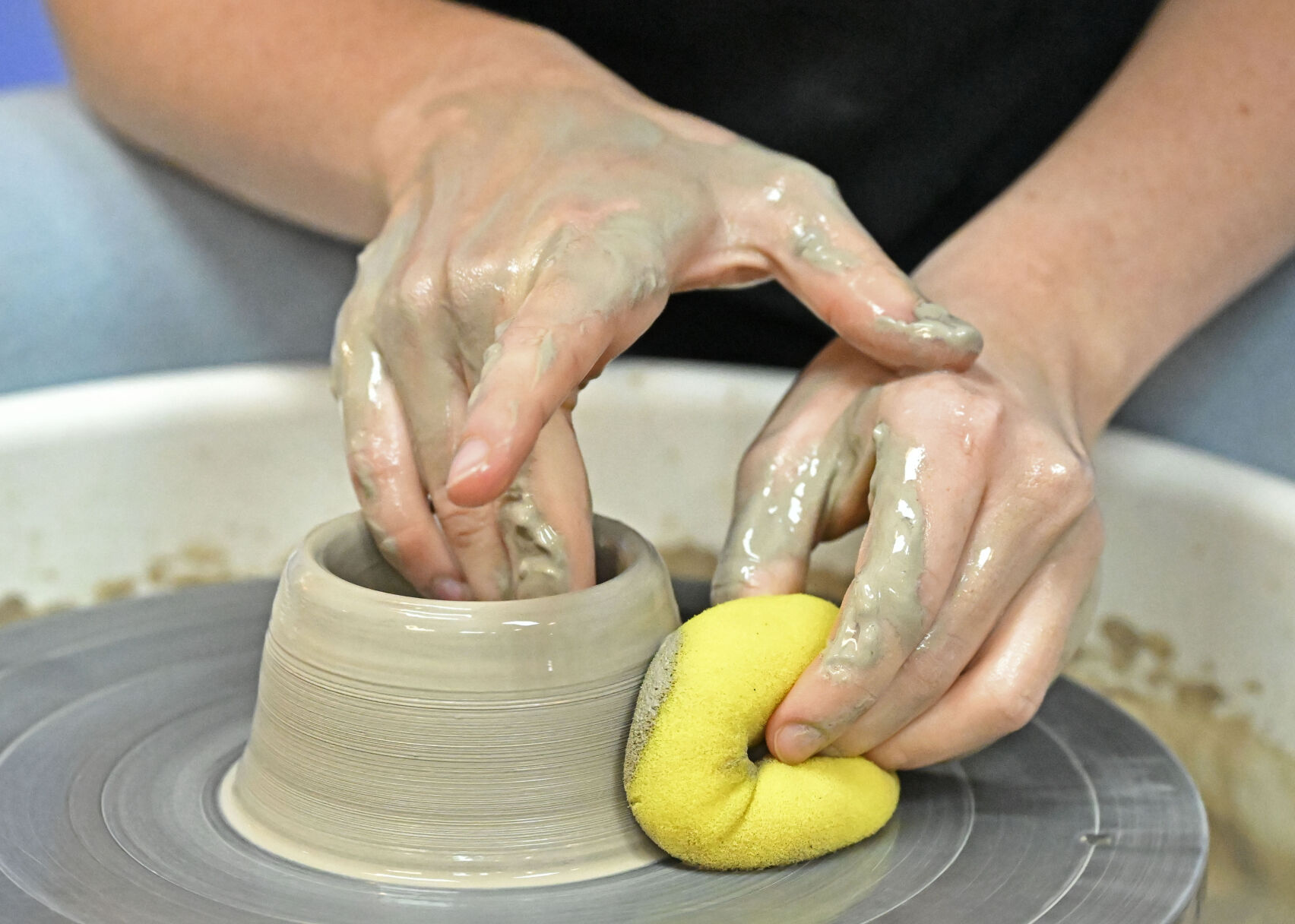 BR.ceramicsliv.081925 HS 282.JPG
